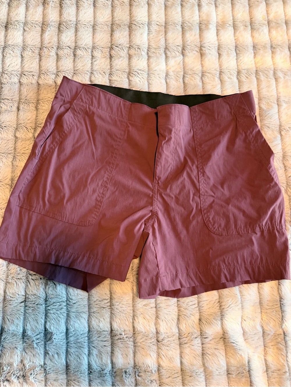 Eddie Bauer Ladies Hiker Short Purple 6